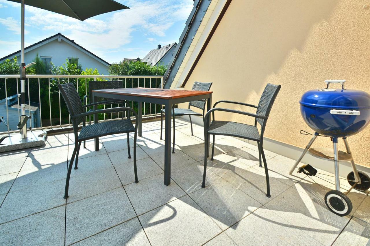 Rieslingstube Bei Britta & Joachim Apartment Undenheim ภายนอก รูปภาพ
